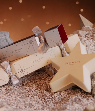 Cards Crackers Clementines Festive Customs ジョー マローン ロンドン